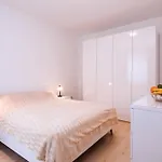 Drfranje Tudmana I Apartman *
