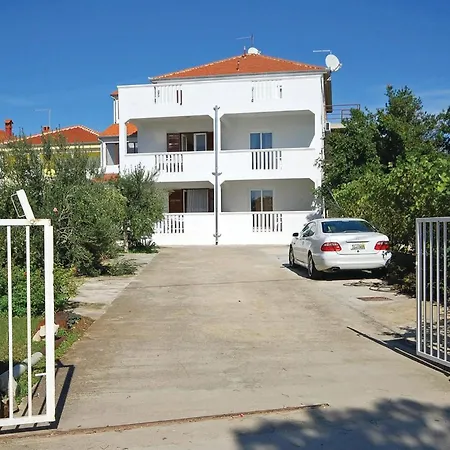 Drfranje Tudmana I * Turanj